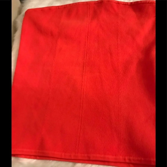 Lewit Ribbed Tube Top, NWT, Large in Red Poppy - Picture 16 of 16